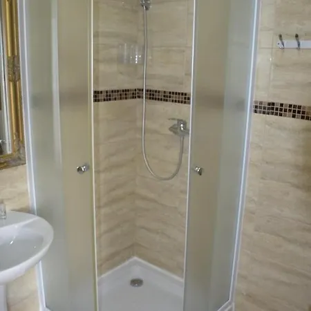 Pensión Casa Daren 3*