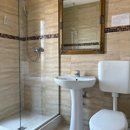 Casa Daren 3*